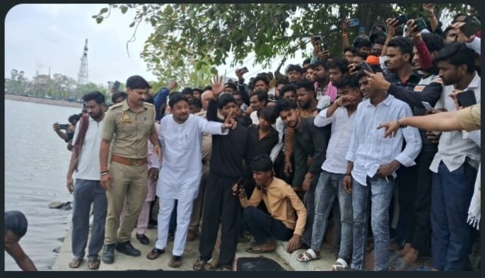 missing-teen-body-found-mansarovar-pond-alinagar-chandauli-news